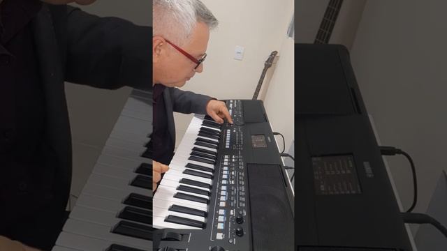 Yamaha PSR-SX600 songs organ and harmonica смотреть онлайн