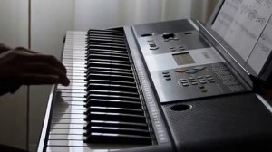 Простая мелодия для синтезатора.