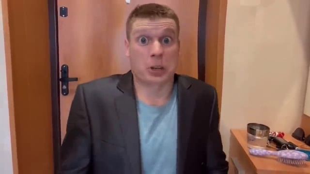 Малой собирается на свидание смотреть онлайн
