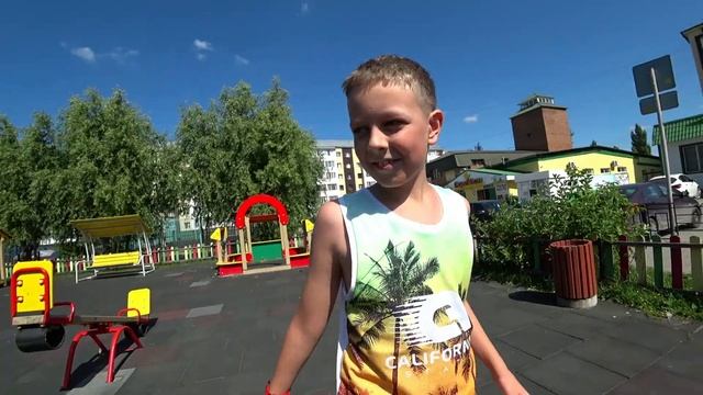 Купили камеру SONY. Начали снимать видеоблог. Посёлок Боровский дача. смотреть онлайн