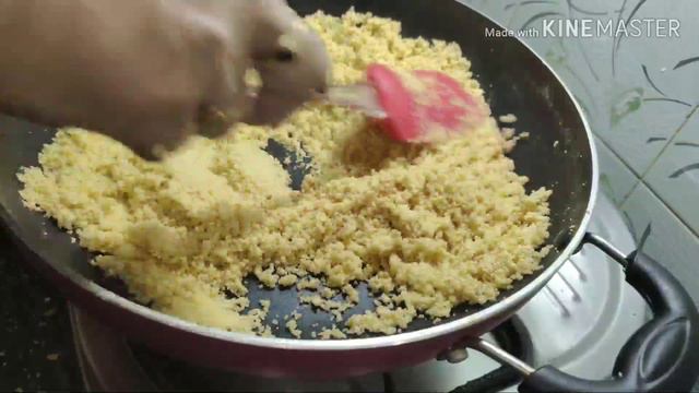 Rava Burfi/Sooji Burfi.