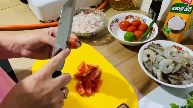 Том ям рецепт в домашних условиях с морепродуктами на кокосовом молоке смотреть онлайн