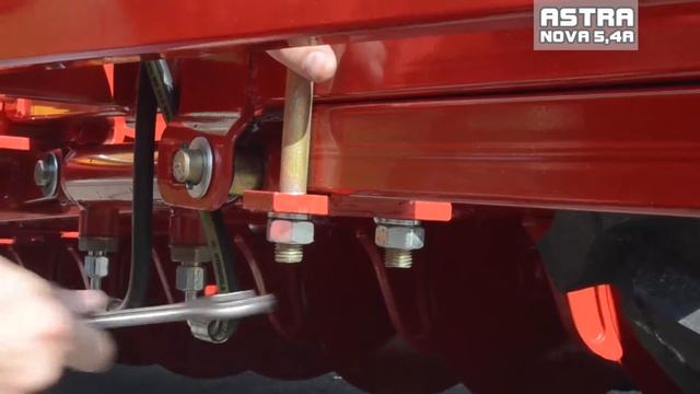 Сеялка зерновая ASTRA NOVA 5,4A (СЗ 5,4)Регулировка маркеров. Часть 5 смотреть онлайн