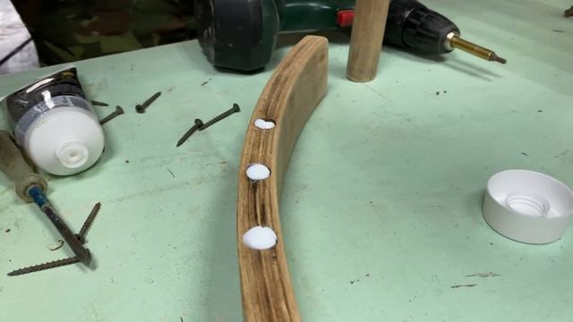 Делаем кашпо из старого стула