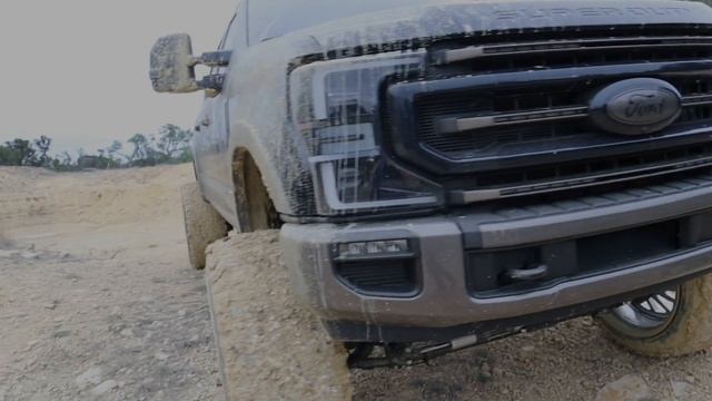 Taking My Brand New Lifted $130K 2022 F-350 Mudding… смотреть онлайн