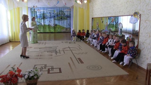 8 марта в детском саду. Младшая группа. смотреть онлайн