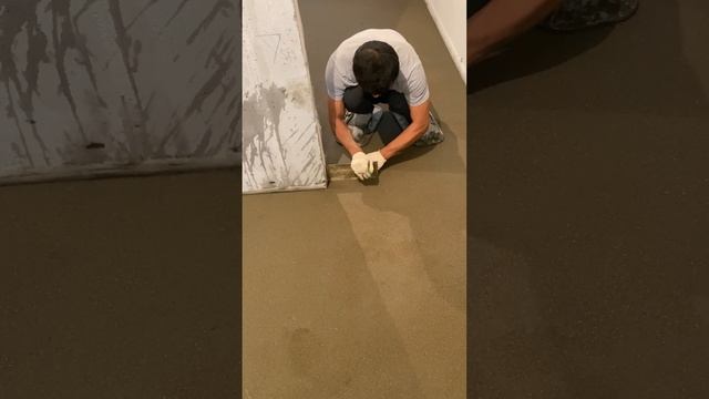 Шлифовка стяжки  #шлифовка #полусухаястяжка #шлифовкастяжки #стяжка