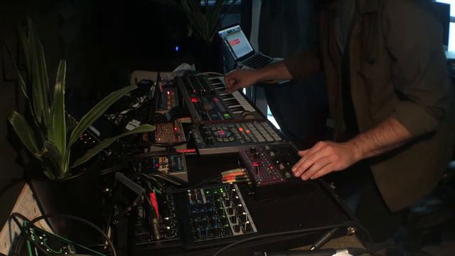 Flying Lotus - Computer Face//Pure Being - (∆ N Z O L ∆ Cover - Live) смотреть онлайн
