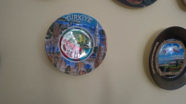 Коллекция Сувенирных тарелок стран и городов. смотреть онлайн