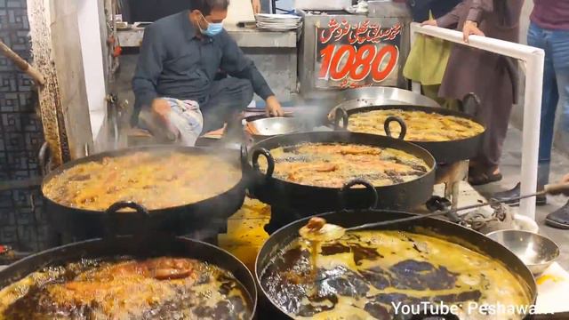 Siddique Machli Farosh - Allama Iqbal Road, Lahore Street Food | Crispy Fried Fish | Lahori Fish Fr смотреть онлайн