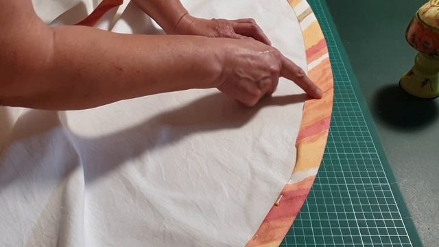 ???Круглая скатерть. Дорожка-раннер. смотреть онлайн