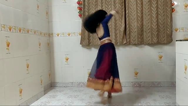 Chogada Tara Dance | Loveratri | Tanushree Dance