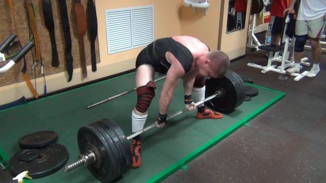 190кг в экипировке