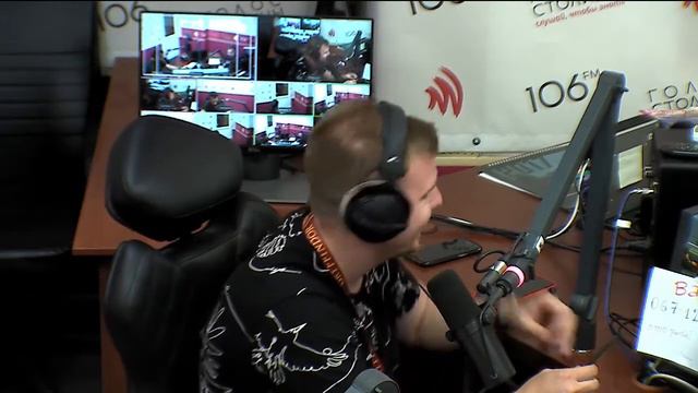 Глава правления «ПриватБанка» Александр Шлапак уходит в отставку смотреть онлайн