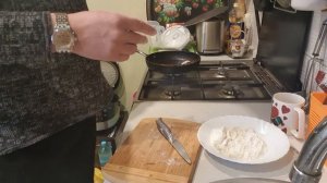 как почистить и поджарить корюшку