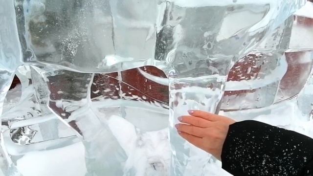 ? Ледяные скульптуры в апреле?! смотреть онлайн