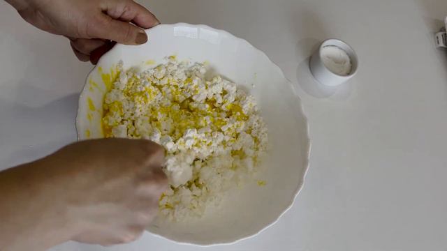 Cum să faci brânzoaice pufoase și delicioase acasă смотреть онлайн
