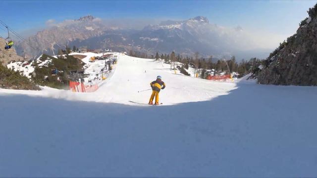 Can you ski from Alta Badia to Cortina d'Ampezzo and back in one day? смотреть онлайн