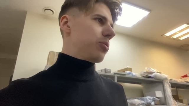 УСТРОИЛСЯ НА WILDBERRIES СОТРУДНИК ПУНКТА ВЫДАЧИ /СКОЛЬКО ЗАРАБОТАЛ смотреть онлайн