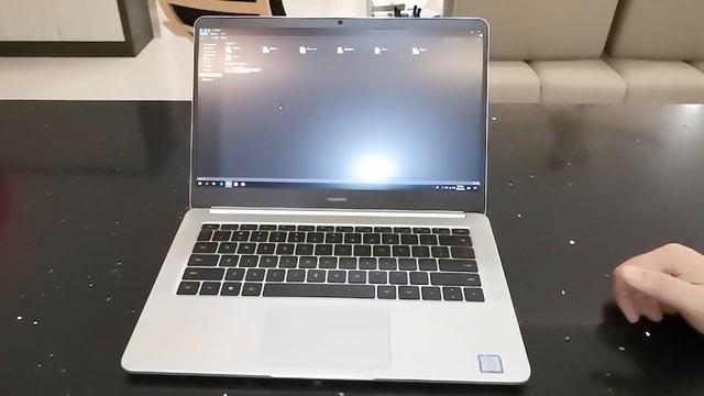 Huawei MateBook D - Unboxing and Review смотреть онлайн