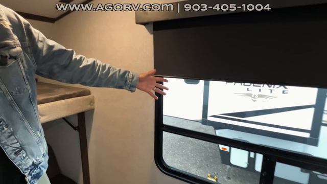 Front Bunk Room? This Fifth Wheel RV is SPECIAL! | 2023 Shasta Phoenix 370BAF смотреть онлайн