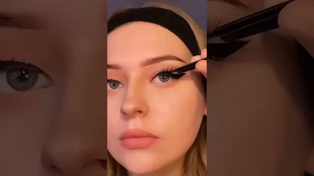 Hannah's makeup?#shorts #makeup #uwu #hanna смотреть онлайн
