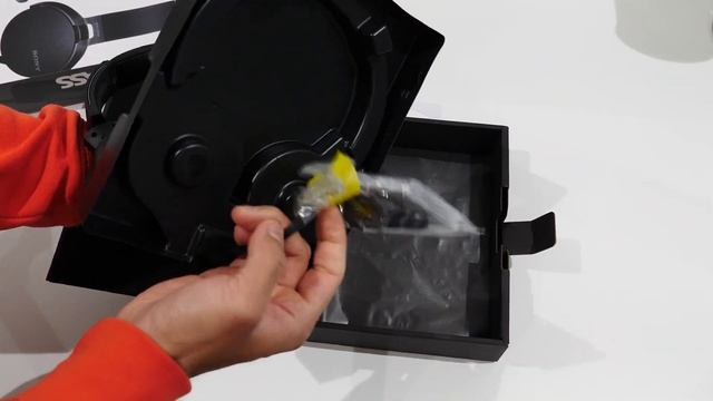 Sony MDR-XB550AP Unboxing смотреть онлайн