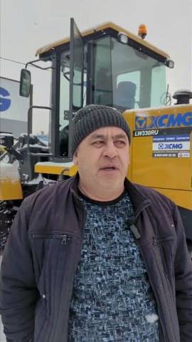 Еще один фронтал будет встречать новый год не на нашей площадке! смотреть онлайн