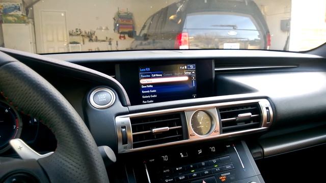 Lexus IS 350 F Sport Nav Frozen But Still Announced Turn By Turn Directions