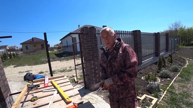 Соседи имеют значение! Красивые уголки станицы. Сеем подсолнечник смотреть онлайн