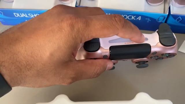 CONTROLE JOYSTICK ORIGINAL PS4 OURO ROSA - DUALSHOCK 4 - ROSE GOLD UNBOXING - PS4 SLIM - PS4 PRO смотреть онлайн