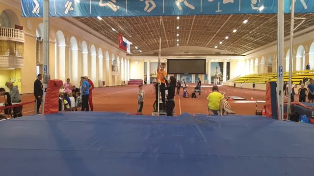 ДЕНЬ ОТКРЫТЫХ ДВЕРЕЙ в Академии легкой атлетики Санкт-Петербурга 02.10.2021 (15:27). смотреть онлайн