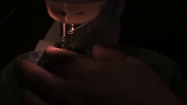 Портативная швейная машина DELFA DSM-1011