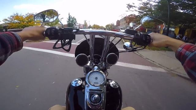 Found Two Free Motorcycles смотреть онлайн