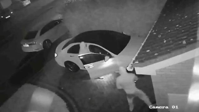 Why You Should Put Your Car Keys In Foil ? This Brilliant Trick That May Save Your Life One Day смотреть онлайн