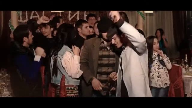 Эльбрус Джанмирзоев ft. Alexandros Tsopozidis-БРОДЯГА (официальный видеоклип) смотреть онлайн