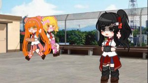 Яндере Симулятор+гача 2 ч?