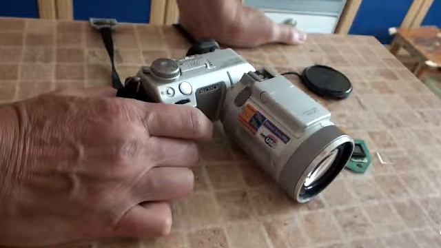 Ремонт фотоаппарата SONY F717. смотреть онлайн