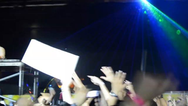 Armin Only Intense Medellin, Colombia - Ole Ole Ole Ole Armin... Armin... смотреть онлайн