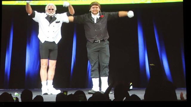 Amazing Final Fantasy Cosplay! [FFXIV Fan Fest Vlog] смотреть онлайн