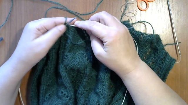 Женская кофта с v образным вырезом. Мастер класс по вязанию проймы рукава и горловины спинки. смотреть онлайн