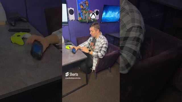 Приходи за новогодним настроением в антикафе Прошивка! 🎄#shorts смотреть онлайн