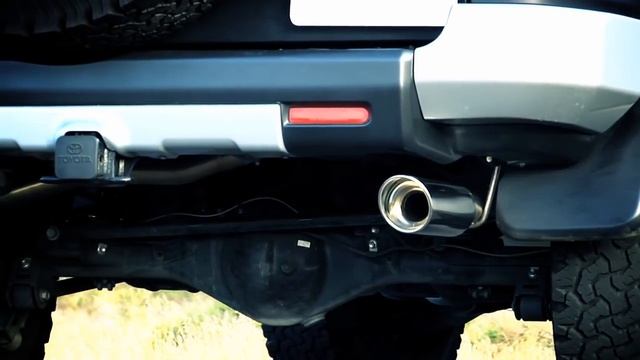 Borla Exhaust for the 2010-2014 Toyota FJ Cruiser [Exhaust System Sounds] смотреть онлайн
