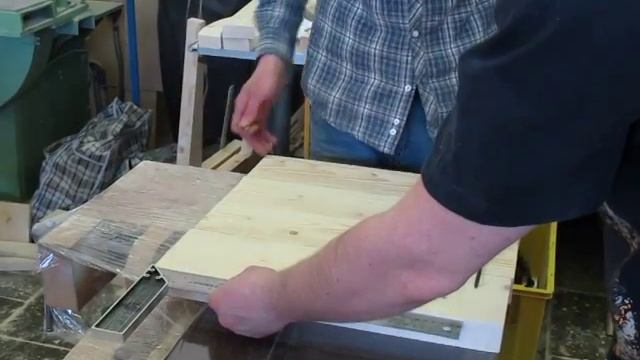 Столешница своими руками без струбцин! смотреть онлайн