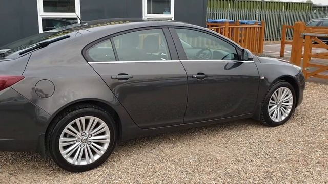 Insignia 1.8 Design Hatch 5dr смотреть онлайн
