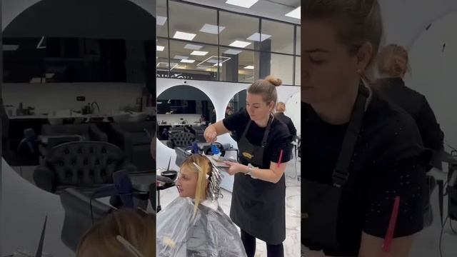 Стрессовые полосы на блонде. Делаем аиртач смотреть онлайн