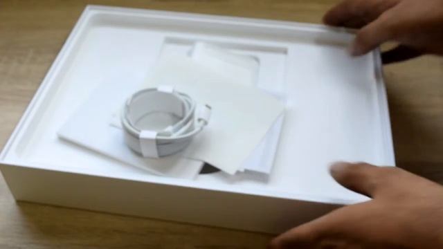 Apple MacBook Pro 13" (2016): Unboxing & Review in Hindi смотреть онлайн