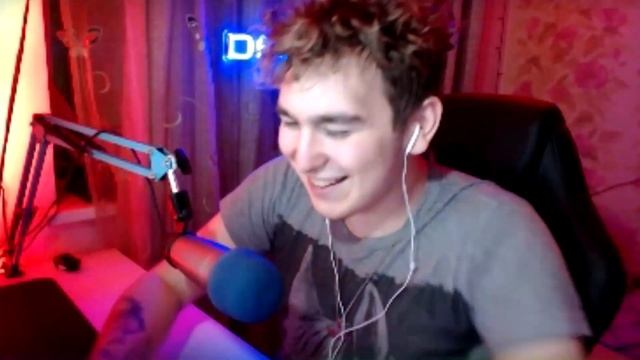 Я ПОСТАВИЛ СВОЙ НОМЕР ТЕЛЕФОНА КАК НИК В CS:GO смотреть онлайн