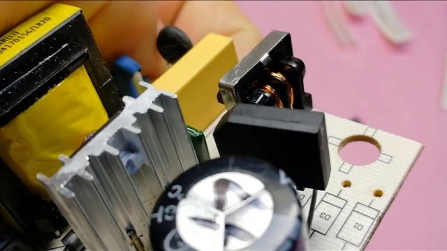 Зарядное устройство Sturm DR11 #АлексейСамохвалов смотреть онлайн