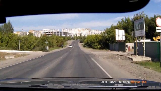 Красная машинка неаккуратно выехала смотреть онлайн